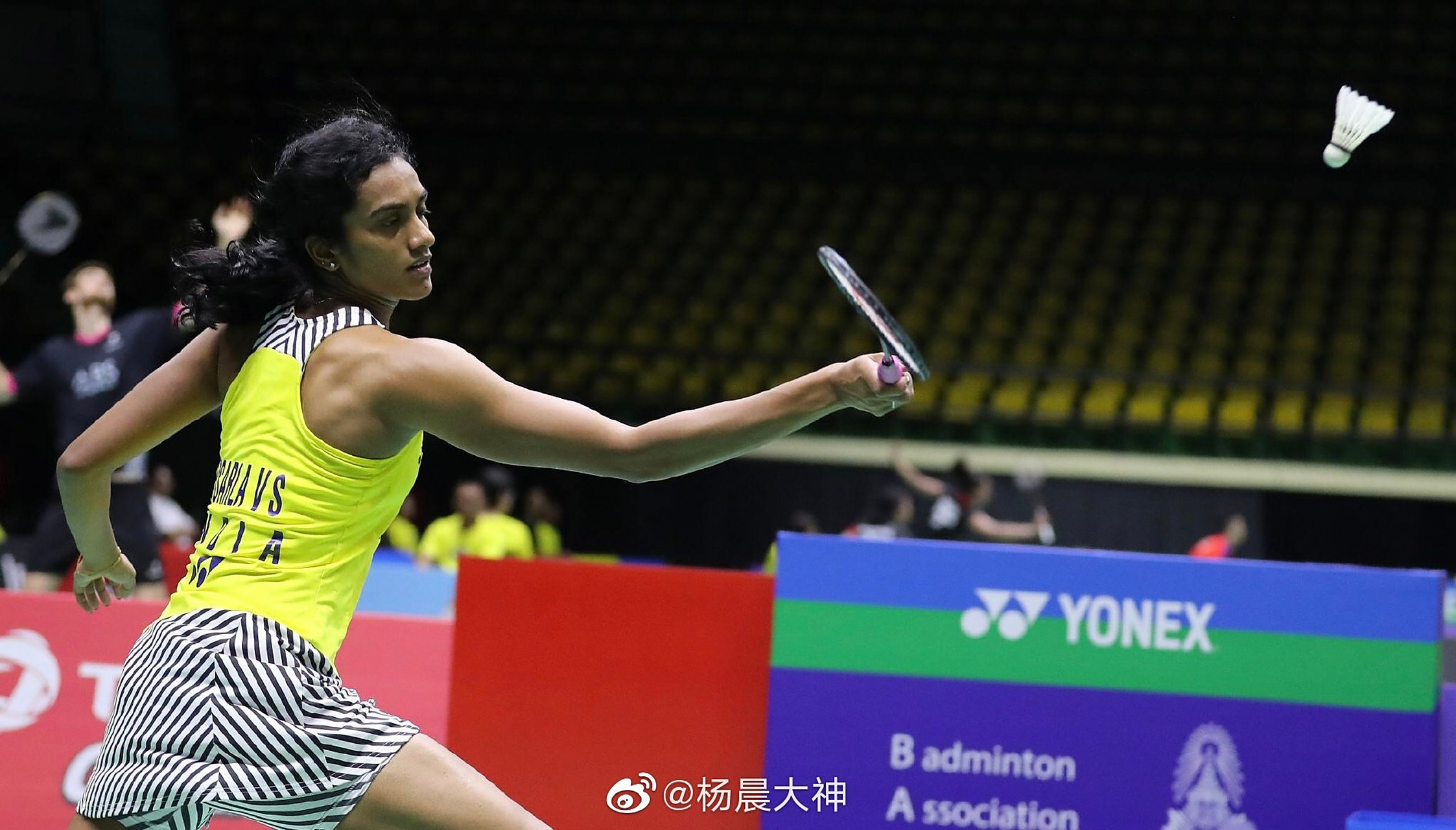 英格兰羽毛球队强势马来西亚羽毛球队，辛杜送出助攻的简单介绍