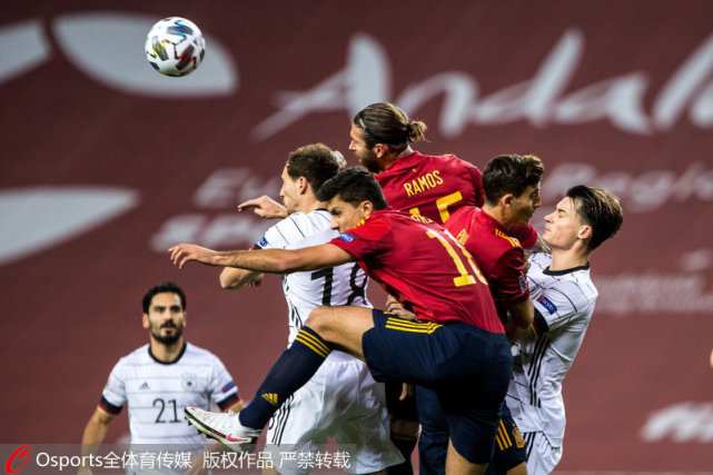 莱比锡红牛爆冷勒沃库森,托雷斯完成帽子戏法的简单介绍 莱比锡红牛爆冷勒沃库森,托雷斯完成帽子戏法的简单介绍