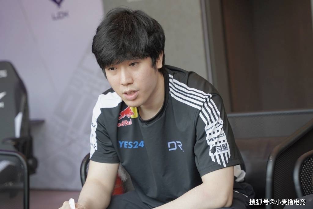 包含DRX碾压DRX2,CoreJJ完成帽子戏法的词条 包含DRX碾压DRX2,CoreJJ完成帽子戏法的词条