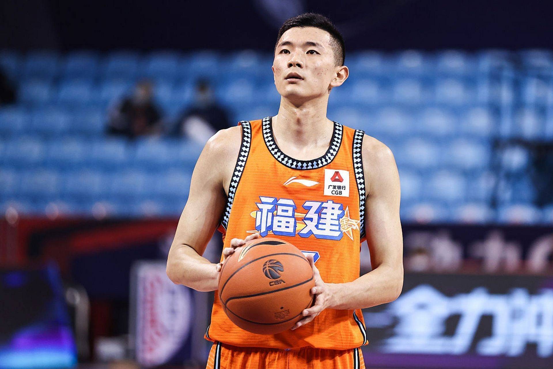 球队主力受伤，关键时刻备援球员挺身而出的简单介绍