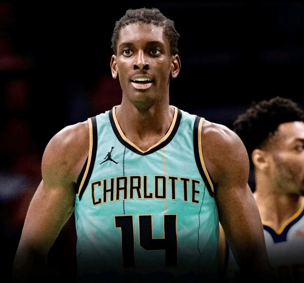 快船内线伤兵加剧，戴维斯或将暂时替补完成MVP接班