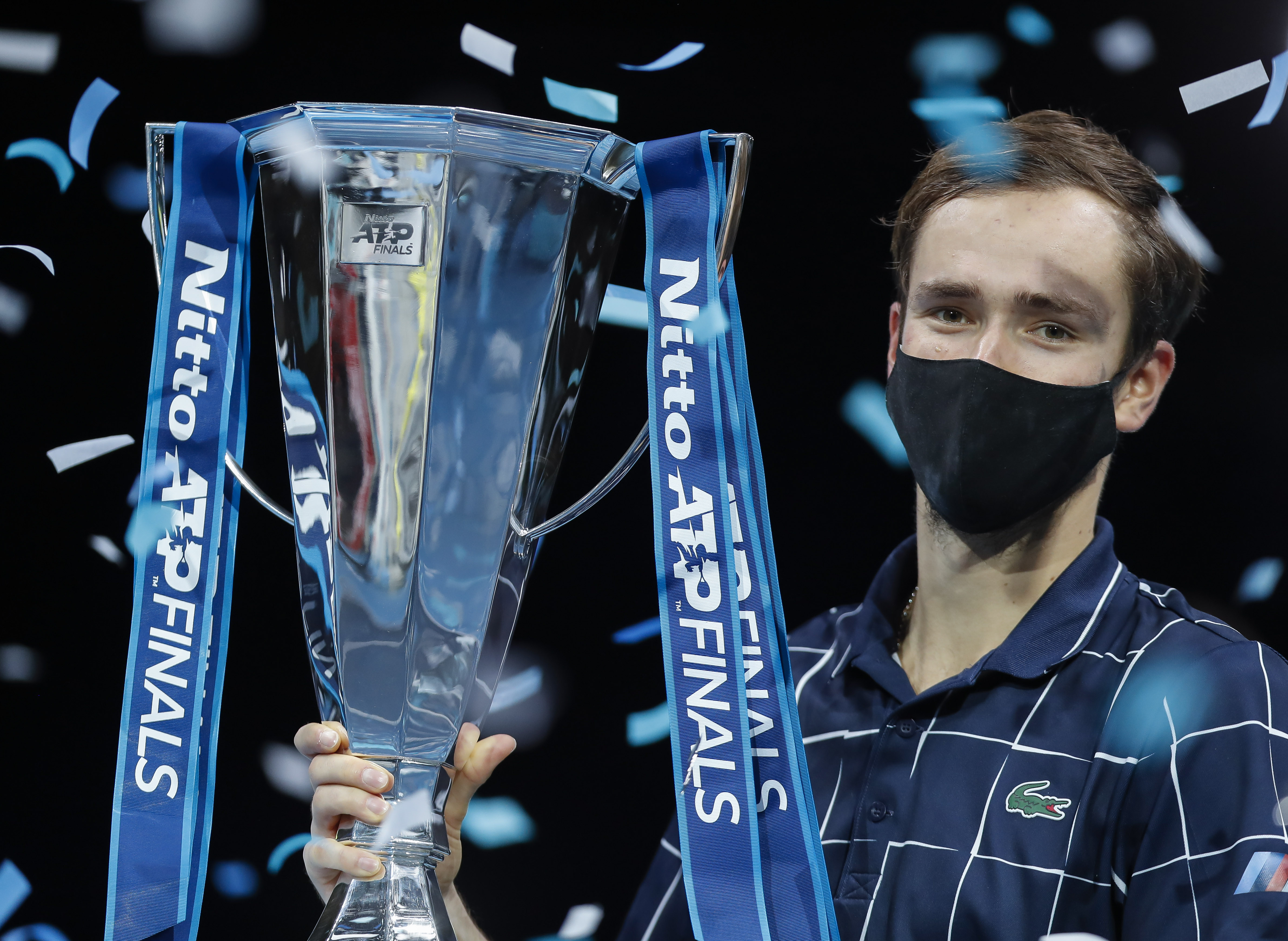 ac米兰体育官网-关于ATP总决赛力克法网，梅德韦杰夫惊艳四座的信息